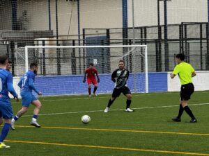 El Recreativo Puente Mayorga sigue invicto tras ganar (4-2) a un Facinas CF que llega a remontar un 2-0