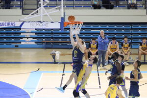 El CB Algeciras, con la vuelta de Berni Álvarez, no encuentra rival en el CB Novaschool malagueño (90-51)