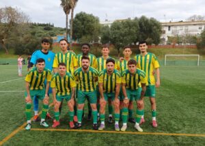 El filial de la UD Los Barrios remonta el tanto inicial del Barbate Atlético para acabar imponiéndose por 4-3