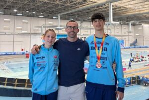 El algecireño Mario Herrera González, del Trops Cueva de Nerja, medalla de bronce en el Nacional de Short Track Sub-18