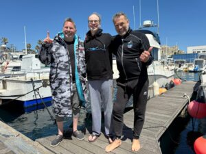 Un italiano, un escocés y un estadounidense logran el reto de cruzar a nado el Estrecho de Gibraltar