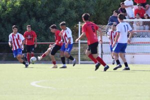 El Algeciras CF B aguanta 82′ al campeón, pero la derrota (1-0) le deja virtualmente descendido a Tercera Andaluza