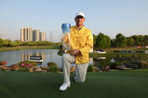 Ángel Ayora pincha en la última jornada en el Volvo China Open y cae 25 puestos para acaber el 33º (-5)