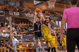 El Vítaly El Mar BC Badajoz, rival del Club Baloncesto Algeciras por el título de la Conferencia D de Tercera FEB