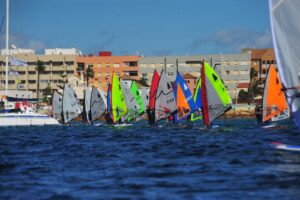 Félix Pérez Moreno, del RCN La Línea, quinto en la Categoría A de la Murcia Windsurfer International Weekend