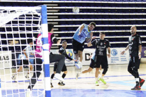 Cómodo triunfo del BM Ciudad de Algeciras tras jugar en Mijas ante un cansado BM Herencia Ararat (31-23)