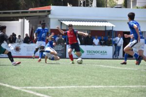 El CD Guadiaro vence al Xerez DFC B (2-1) y  sigue en la gran ‘pelea’ por jugar la fase de ascenso