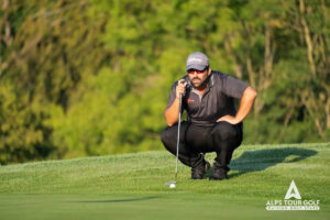 Mario Galiano (+4) pierde la ‘Allegria’ en la primera jornada en la nueva prueba del Alps Tour en El Cairo