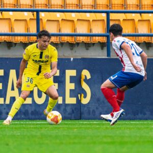 Un Algeciras CF muy flojo en defensa pierde con contundencia en Vila-Real (4-0) y ve un poco más lejos el ‘play-off’
