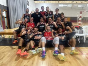 El Centurias también gana en Sanlúcar (62-74) y se mete en la final por el ascenso a Primera Nacional