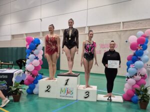 Medallas de oro y plata para el Gimnasia Rítmica San Roque en el XVI Torneo Villa de Mijas
