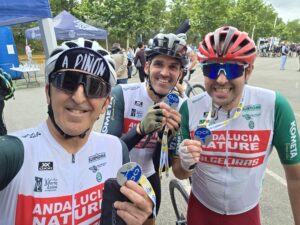 El Club Ciclista Andalucía Nature, presente en los 101 kilómetros de La Legión, en Ronda, y en Coín