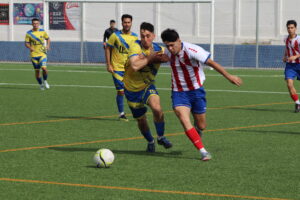 Chasco para el Algeciras CF B, que cumple ante el CD El Torno (1-0): el gol del Bazán en 81′ manda a los albirrojos a Tercera