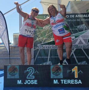 María Teresa Boza y ‘Koke’ Hidalgo se llevan dos oros y dos platas en el Campeonato de Andalucía Máster en Estepona