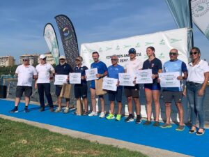 Buen papel del Club Remo de Mar La Línea en el Andaluz de Veteranos y en la última cita de la 29ª Copa de Andalucía