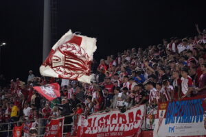 «Donde late tu ciudad», la nueva campaña de abonados del Algeciras CF para la 26/27, la octava seguida en Primera RFEF