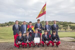 Landaluce y Juliá felicitan al golfista algecireño Gonzalo Baños por el título de campeón de Europa Sub-18 con España