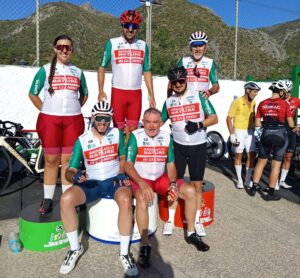 El CC Andalucía Nature pisa el podio en la 39ª Horas Deportivas de Istán con Ramón Fernández y Naiara Garcnica
