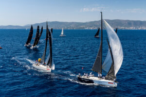El ‘Bazán’, del RC Marítimo Sotogrande, sube un puesto en la general de la Clase ORC A de la 44ª Copa del Rey Mapfre