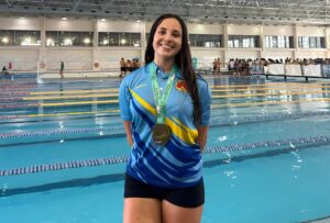 Otro oro en el Campeonato Andaluz Absoluto-Júnior para María Marín Montes de Oca, del Natación Ciudad de Algeciras