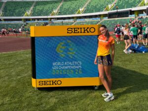 La algecireña Ana Alba Ruiz De Diego se mete en la final del Mundial Sub-20 con el Relevo Mixto de 4×400