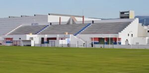 El Ayuntamiento de Tarifa adjudica las obras de reparación y el mantenimiento del césped del Estadio ‘López Púa’