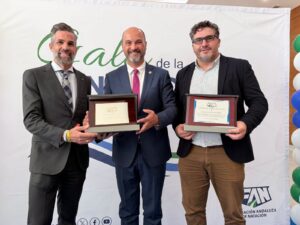 Doble reconocimiento para Los Barrios en la IV Gala de la Federación Andaluza de Natación en Dos Hermanas