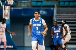 Roésley Mendes regresa de su selección con pocos minutos de juego, pero listo para estar a las órdenes de Nacho Pastor