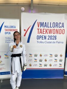 La algecireña Rocío Perea Melgar, del Club Lee Do Kwan, alcanza las semifinales del V Open de Mallorca de Taekwondo