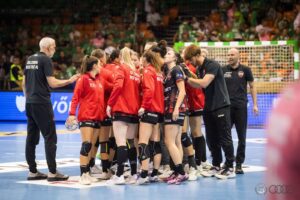 El Gloria Bistrița de la algecireña Jennifer Gutiérrez regresa a la EHF Champions League con una derrota en Hungría (36-32)