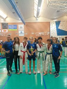 Cristian Rojas y Abdiel López, oro y bronce para el Lemus Han linense en la Supercopa de Andalucía de categoría cadete