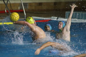 Un mal último cuarto condena al CW Algeciras ante el CW Dos Hermanas en su primer duelo de la temporada (7-11)
